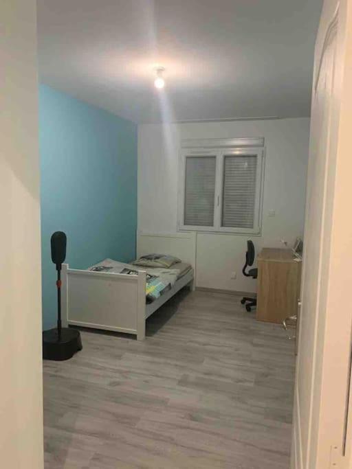 Une Maison Equipee Et Simple. Villa Nevers Ngoại thất bức ảnh
