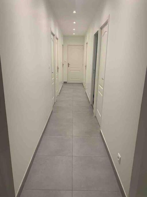 Une Maison Equipee Et Simple. Villa Nevers Ngoại thất bức ảnh